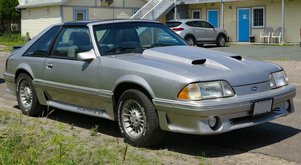 1987 Ford Mustang GT profile photo