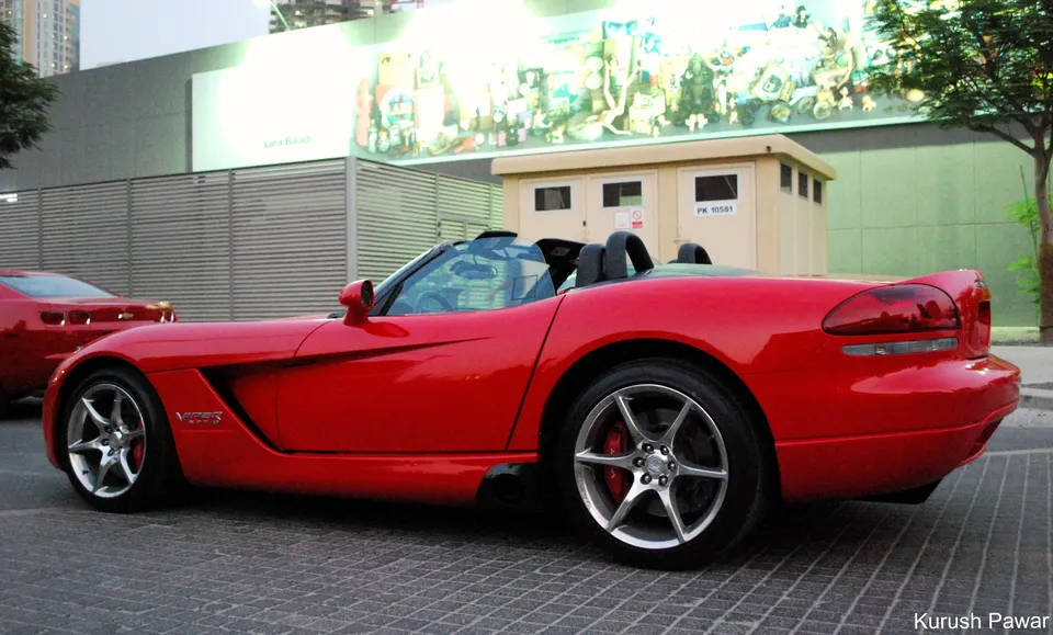 2004 Dodge Viper SRT-10 profile photo